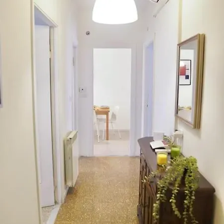 Domus Piramide דירה